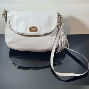 Michael Kors Bedford White Pebbled Leather Tassel Zipper Foldover Crossbody Bag
